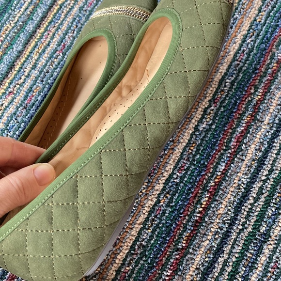 Van Eli green suede Sigrid round toe ballet flats - Picture 5 of 6